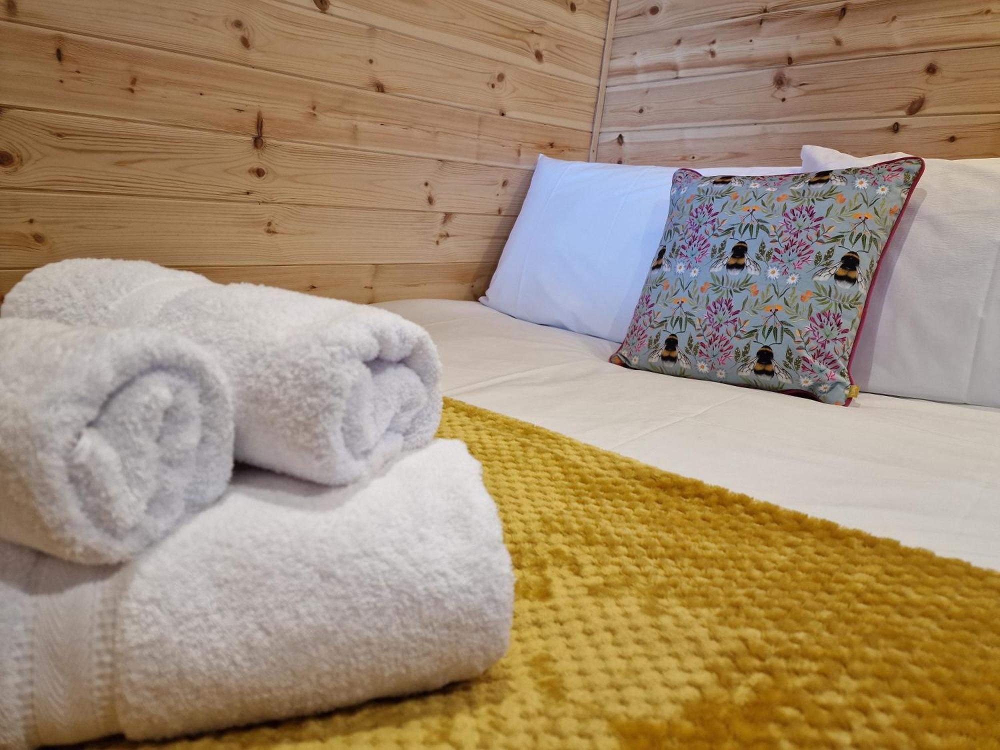 Gorse Gorgeous Glamping Hideaway Διαμέρισμα Dundonnell Εξωτερικό φωτογραφία
